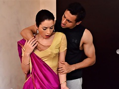 Indian Nudes presents: Desi kaamwali amma ki saree utar kar zabardast gaand chodi