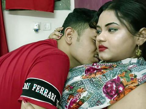 Indian Nudes presents: Desi hot couple softcore sex! homemade sex with clear audio